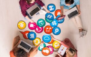 Read more about the article The 10 Best Essential Mobile Apps You Can’t Live Without