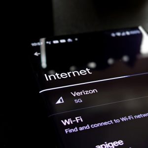 Read more about the article 5 Wi-Fi 6 Best Practices for Enterprise Network Optimization