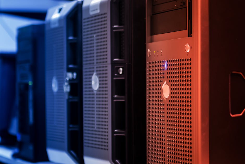 Read more about the article CentOS vs RHEL vs Ubuntu: Best Server OS for Infrastructure in 2026