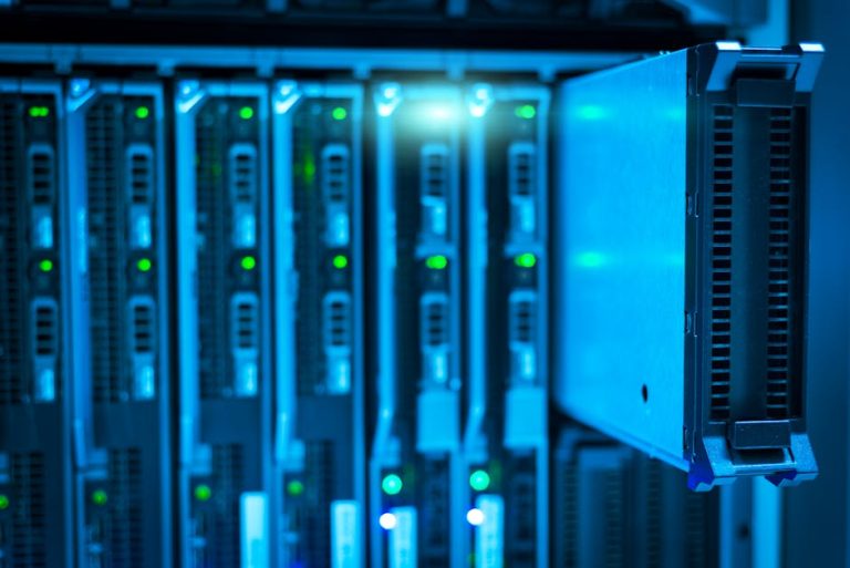 How to Sync Windows Server Active Directory with Entra ID (2026)