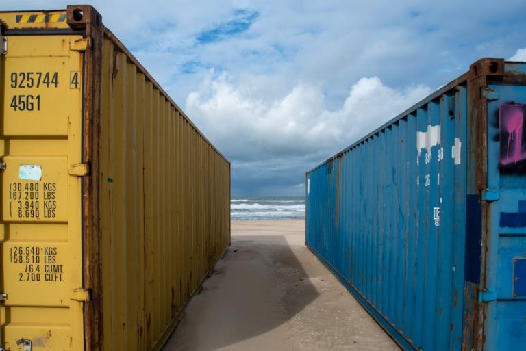Serverless vs Containers: Scaling Apps on AWS and GCP in 2026