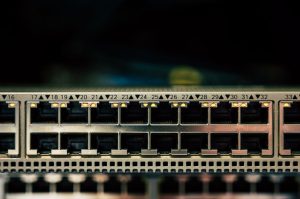Read more about the article Static Routing vs Dynamic Routing: The Complete Cisco Guide